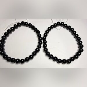 Black onyx bracket